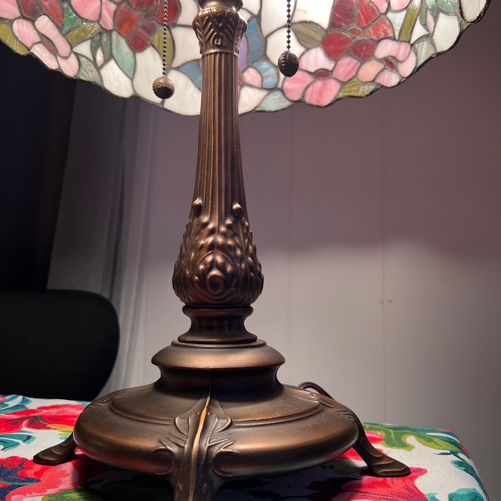 Dale Tiffany Stained Glass Butterfly and Floral Table Lamp - Picture 8 of 11